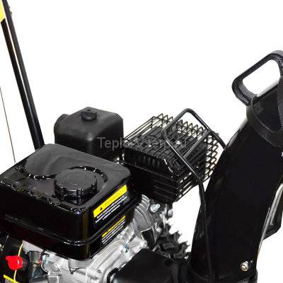 Снегоуборщик Huter SGC 8100