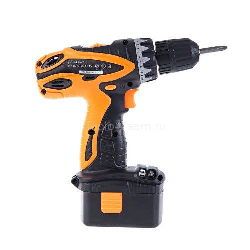 Дрель-шуруповерт аккумуляторная ДА-14,4-2к Вихрь